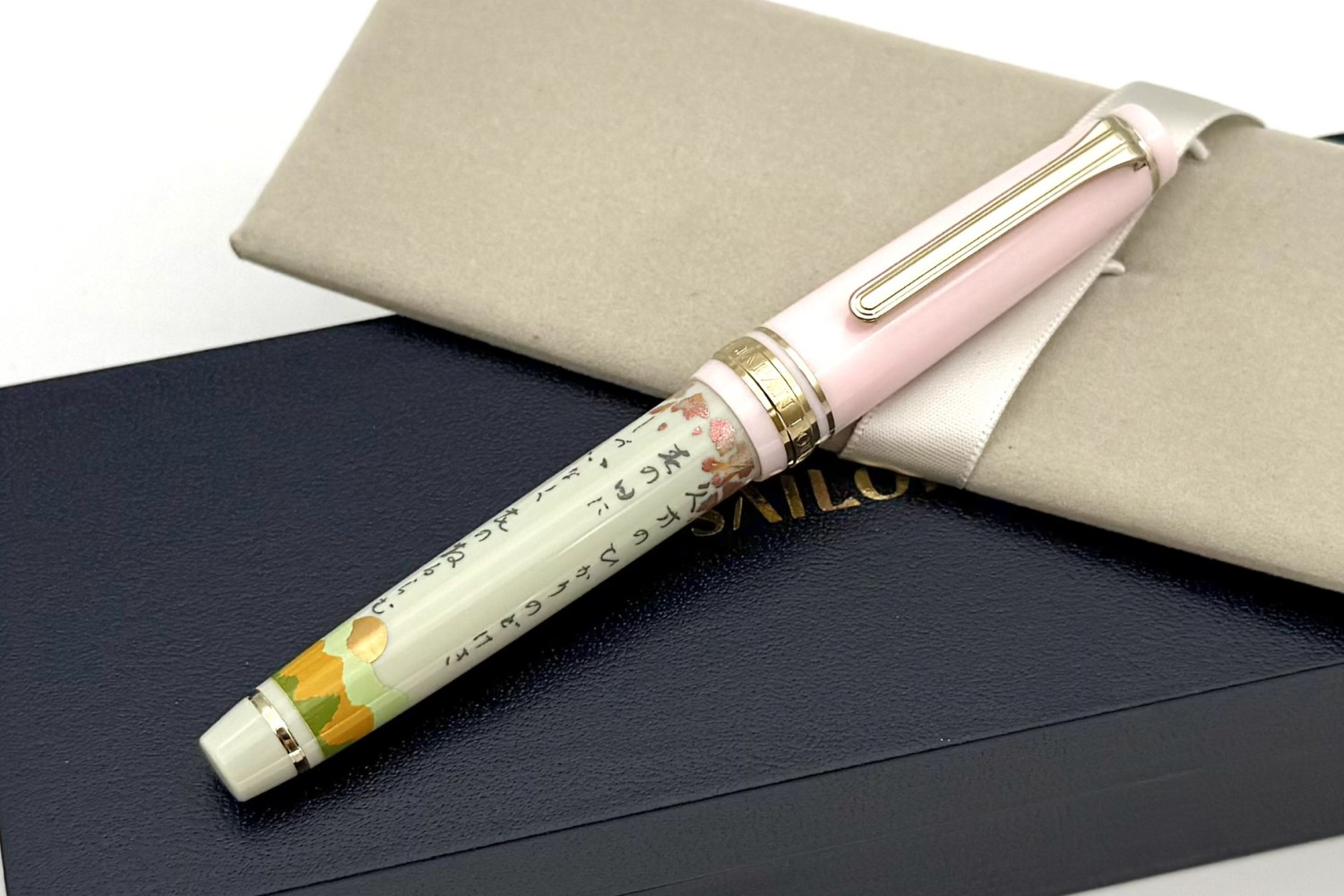 SailorPGSlimSeasonalWakaPoetrySpringFP_A